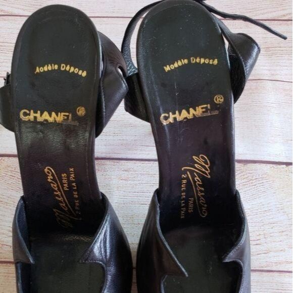 EXTREMELY RARE 1980's Maison Massaro x Chanel Heel - Picture 9 of 15